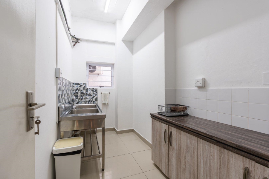 To Let Commercial Property for Rent in Bo Kaap Western Cape